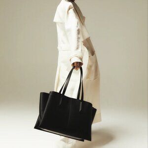 Freja New York Paloma Tote, Black